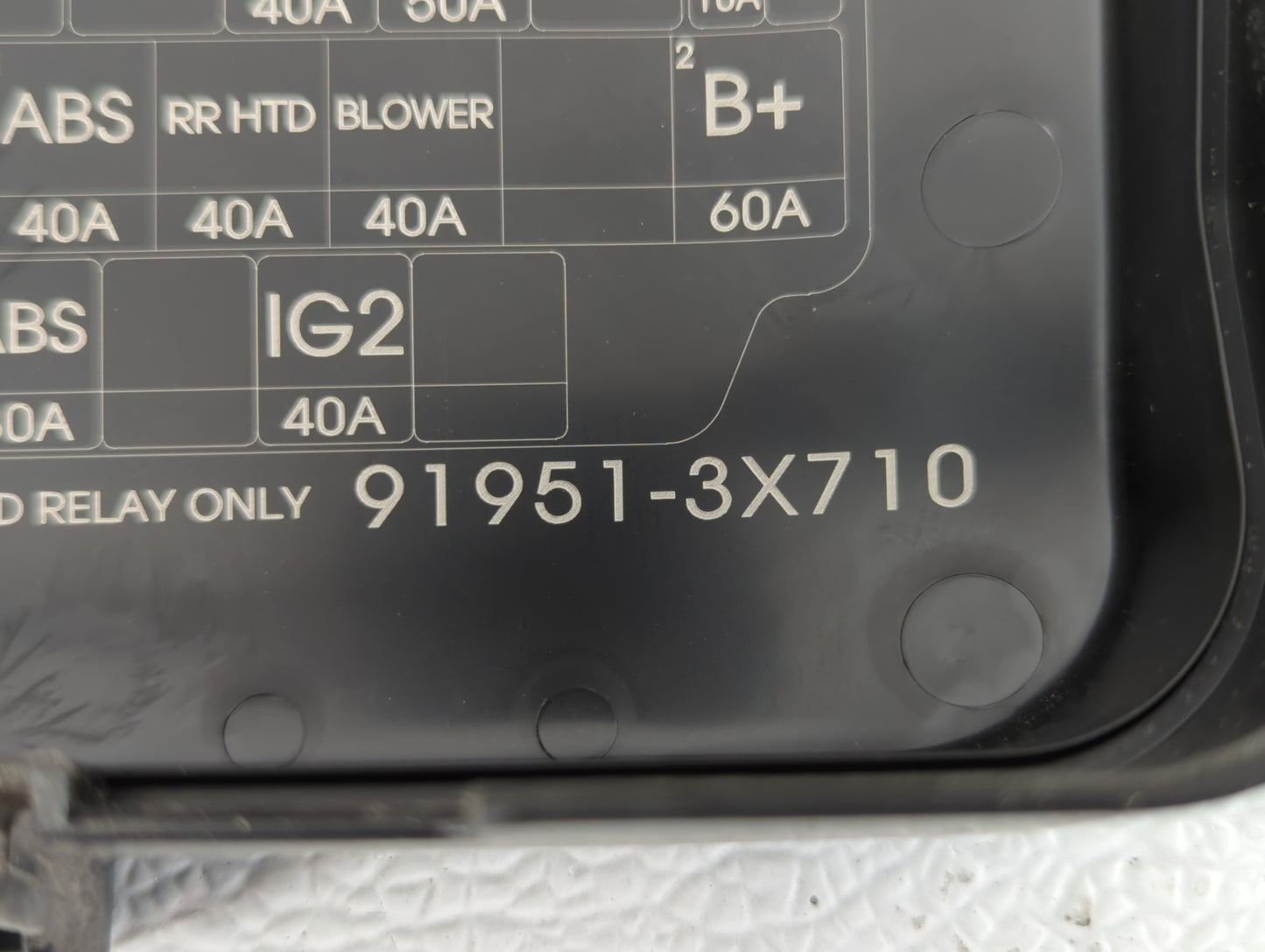 2014-2016 Hyundai Elantra Fusebox Fuse Box Panel Relay Module P/N:91951-3X710 Fits Fits 2014 2015 2016 OEM Used Auto Parts -