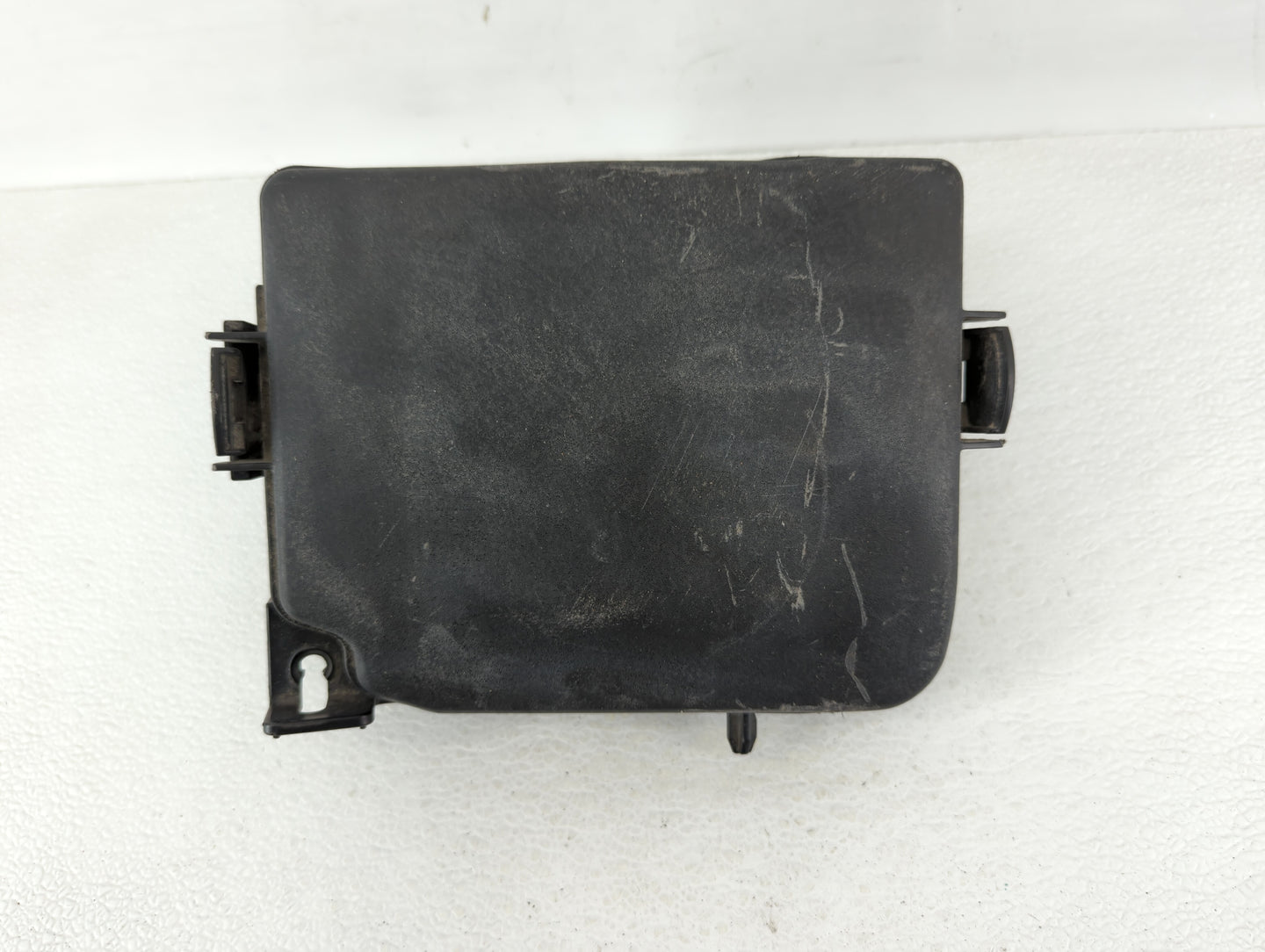 2014-2016 Hyundai Elantra Fusebox Fuse Box Panel Relay Module P/N:91951-3X710 91951-3X100 Fits Fits 2014 2015 2016 OEM Used 