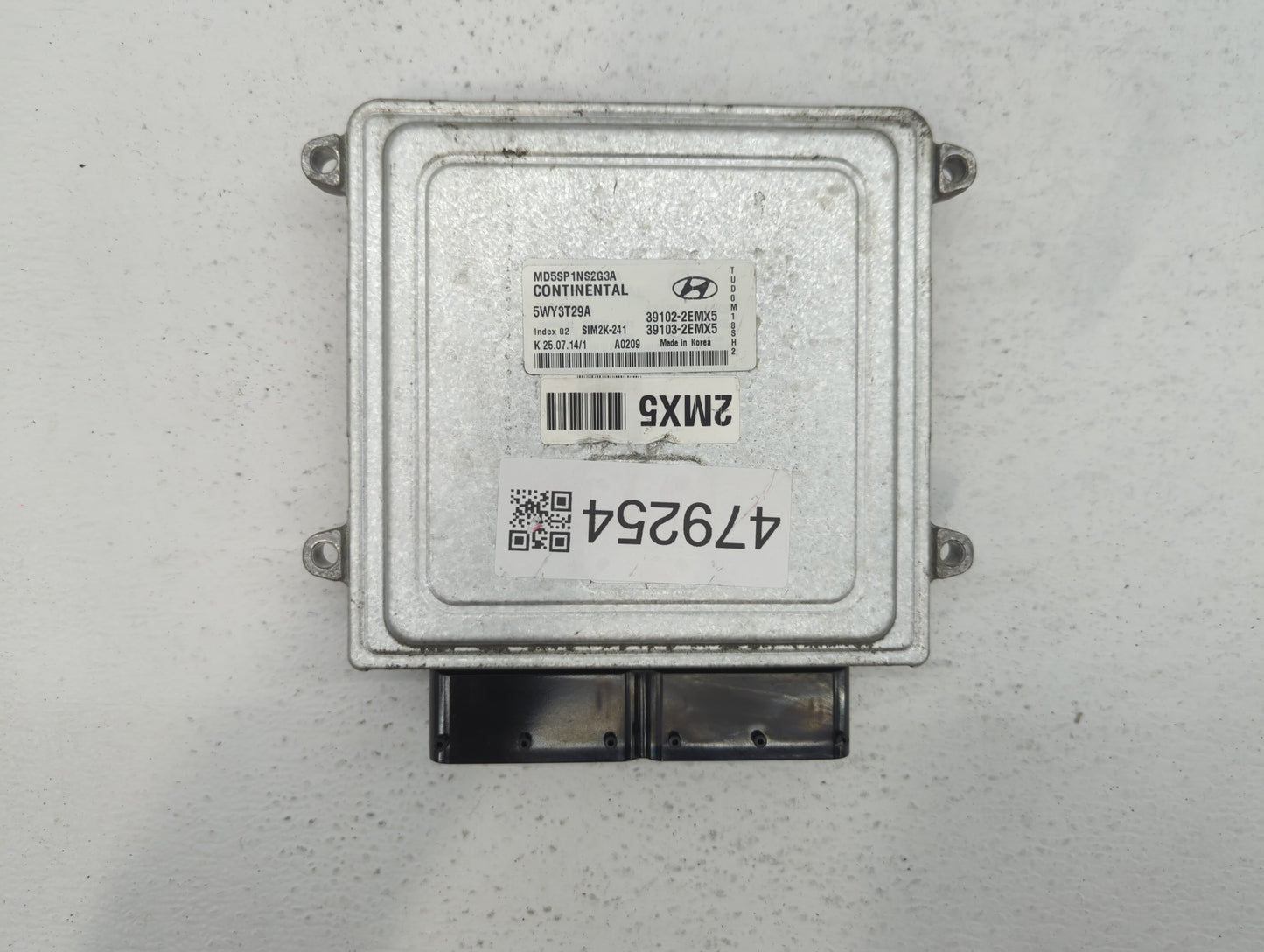 2015 Hyundai Elantra PCM Engine Control Computer ECU ECM PCU OEM P/N:39103-2EMX5 39102-2EMX5 Fits OEM Used Auto Parts - Oemu