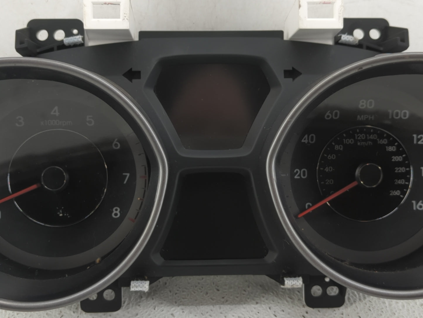 2014-2016 Hyundai Elantra Instrument Cluster Speedometer Gauges P/N:94004-3Y000 94004-3Y010 Fits Fits 2014 2015 2016 OEM Use