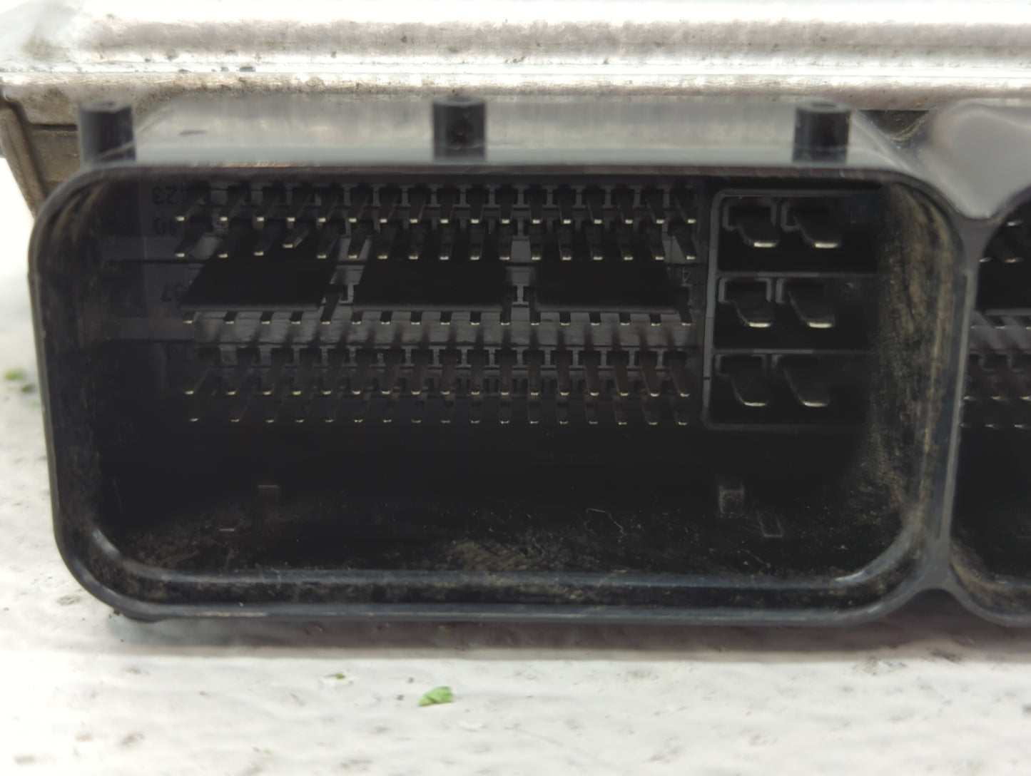 2015 Hyundai Elantra PCM Engine Control Computer ECU ECM PCU OEM P/N:39103-2EMY5 39102-2EMY5 Fits OEM Used Auto Parts - Oemu