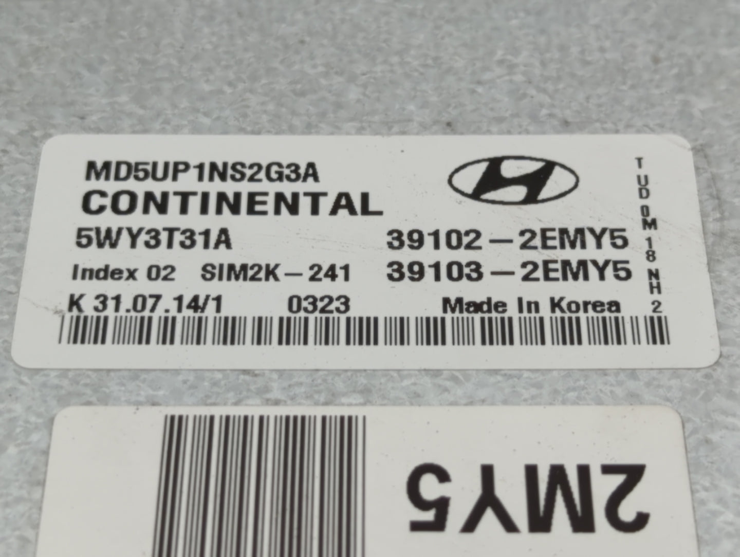 2015 Hyundai Elantra PCM Engine Control Computer ECU ECM PCU OEM P/N:39103-2EMY5 39102-2EMY5 Fits OEM Used Auto Parts - Oemu