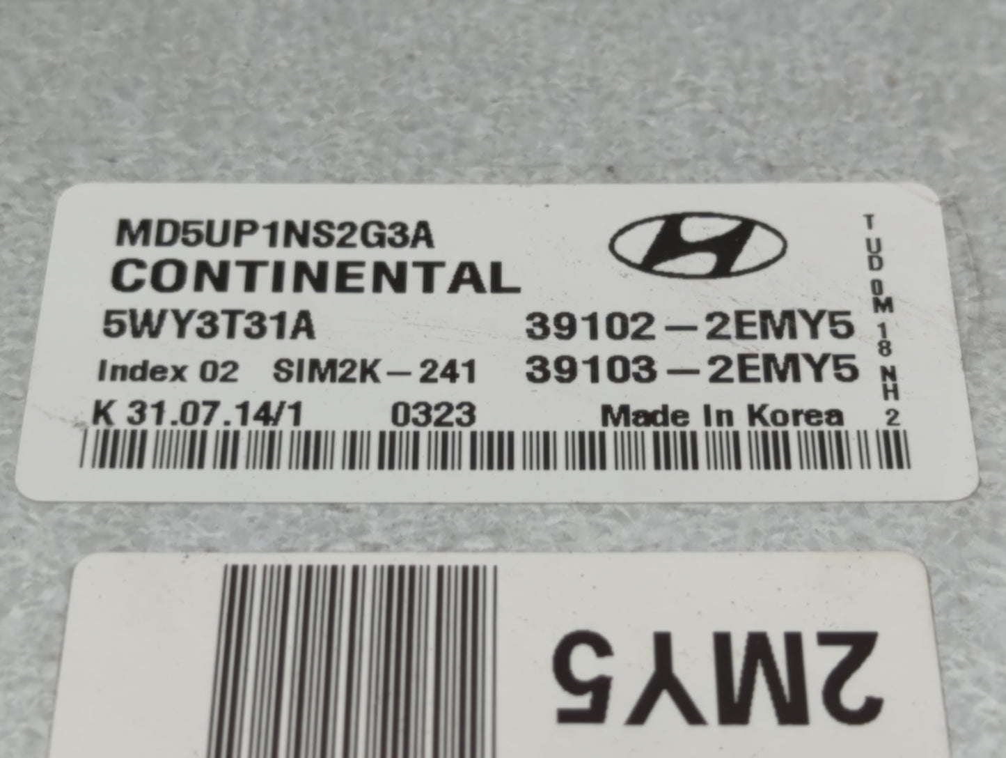 2015 Hyundai Elantra PCM Engine Control Computer ECU ECM PCU OEM P/N:39103-2EMY5 39102-2EMY5 Fits OEM Used Auto Parts - Oemu