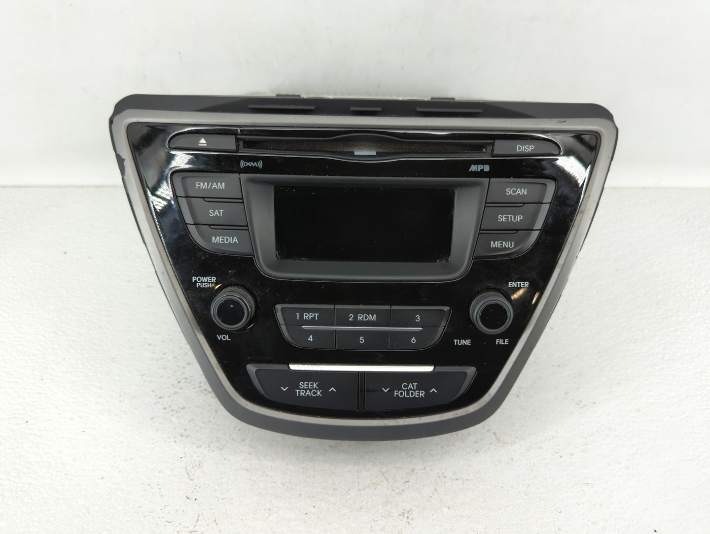 2014-2016 Hyundai Elantra Am Fm Cd Player Radio Receiver - Oemusedautoparts1.com