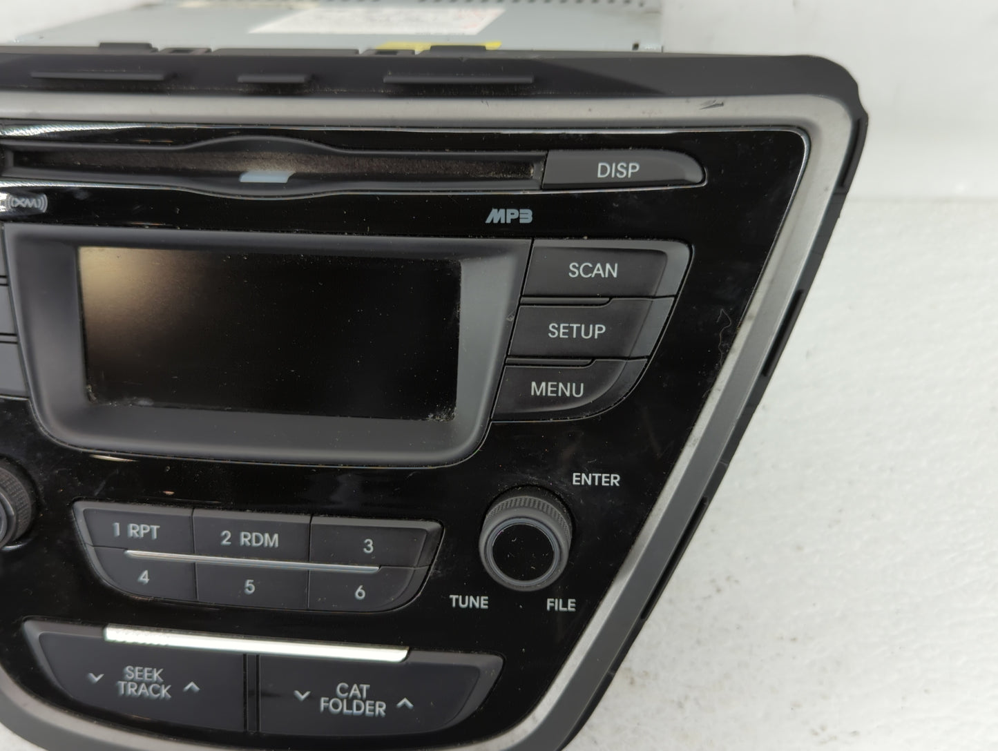 2014-2016 Hyundai Elantra Am Fm Cd Player Radio Receiver - Oemusedautoparts1.com