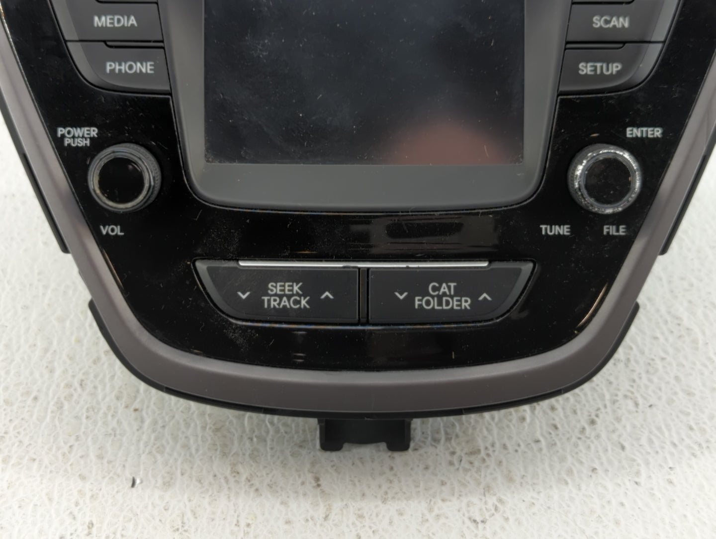 2014-2016 Hyundai Elantra Am Fm Cd Player Radio Receiver - Oemusedautoparts1.com