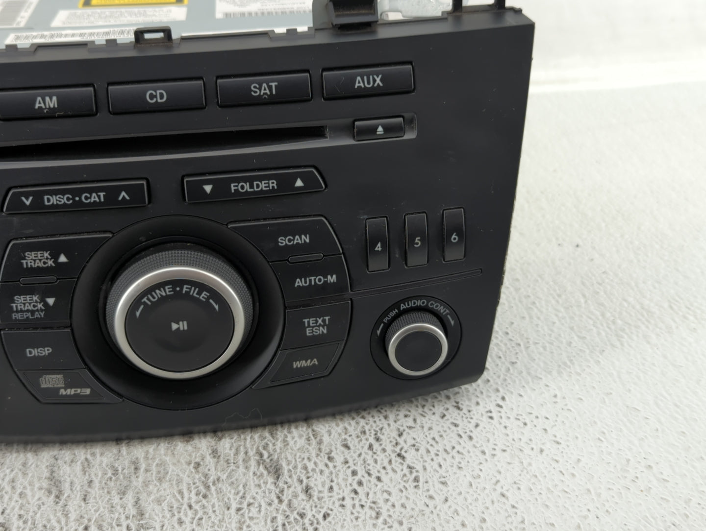 2014-2016 Hyundai Elantra Am Fm Cd Player Radio Receiver - Oemusedautoparts1.com