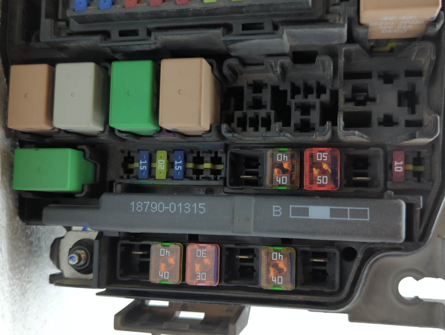 2014-2016 Hyundai Elantra Fusebox Fuse Box Panel Relay Module Fits Fits 2014 2015 2016 OEM Used Auto Parts - Oemusedautopart