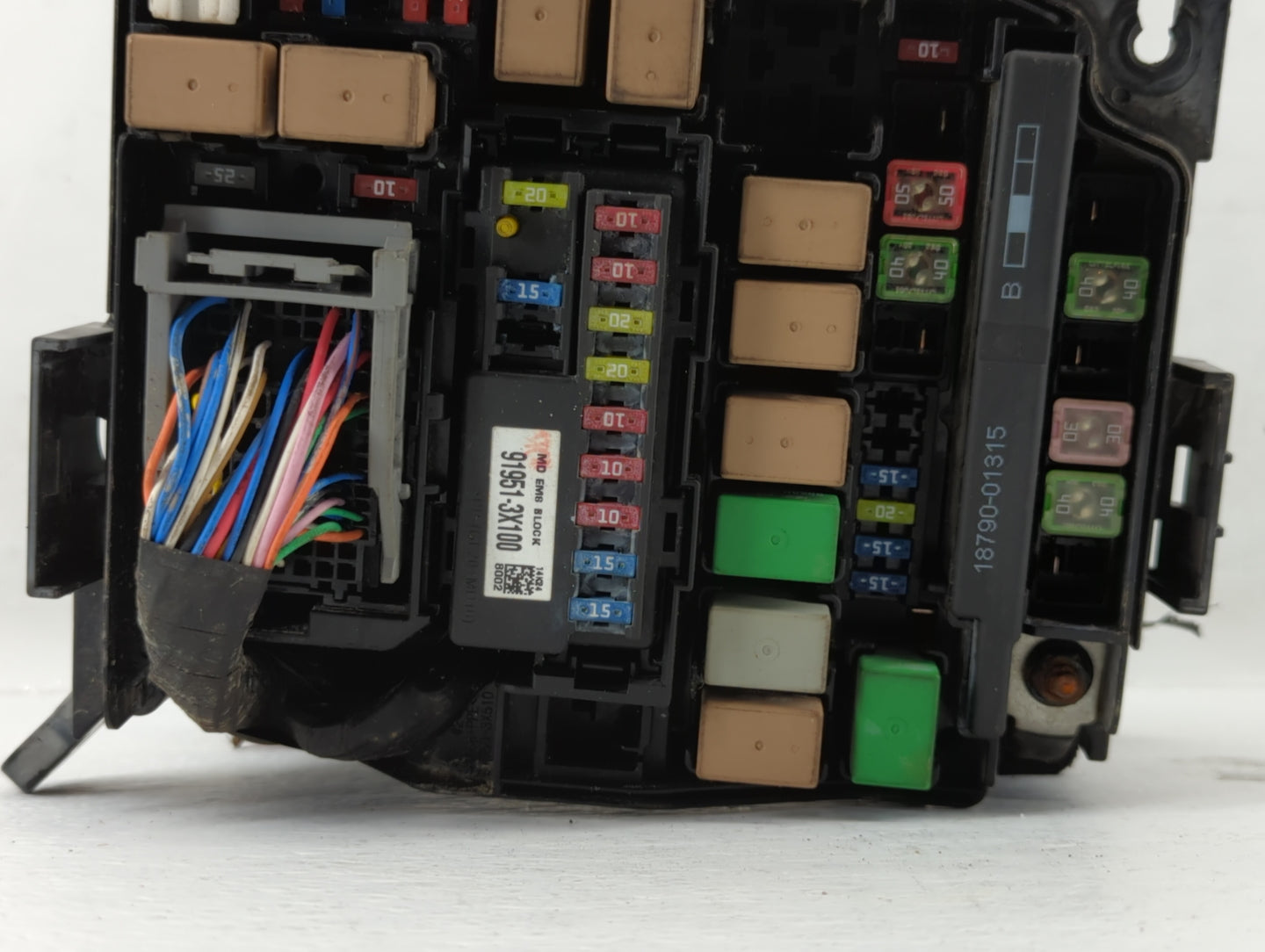 2014-2016 Hyundai Elantra Fusebox Fuse Box Panel Relay Module P/N:91950-3X510 Fits Fits 2014 2015 2016 OEM Used Auto Parts -