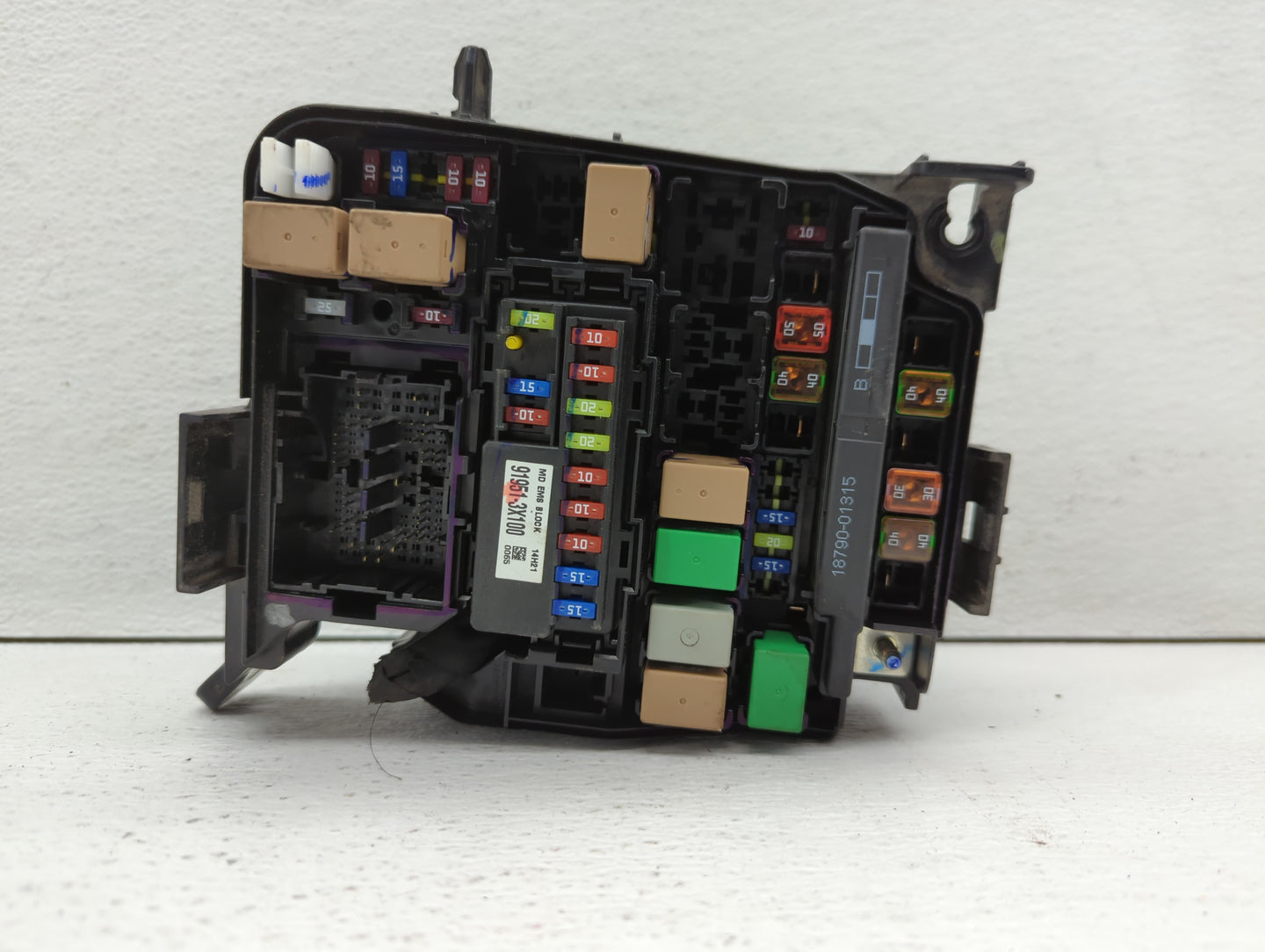 2014-2016 Hyundai Elantra Fusebox Fuse Box Panel Relay Module P/N:912013Y060 Fits Fits 2014 2015 2016 OEM Used Auto Parts - 