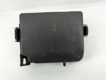 2014-2016 Hyundai Elantra Fusebox Fuse Box Panel Relay Module P/N:91951-3X710 912013Y040UA Fits Fits 2014 2015 2016 OEM Used