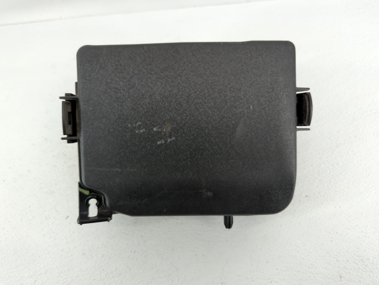 2014-2016 Hyundai Elantra Fusebox Fuse Box Panel Relay Module P/N:91951-3X710 912013Y060 Fits Fits 2014 2015 2016 OEM Used A