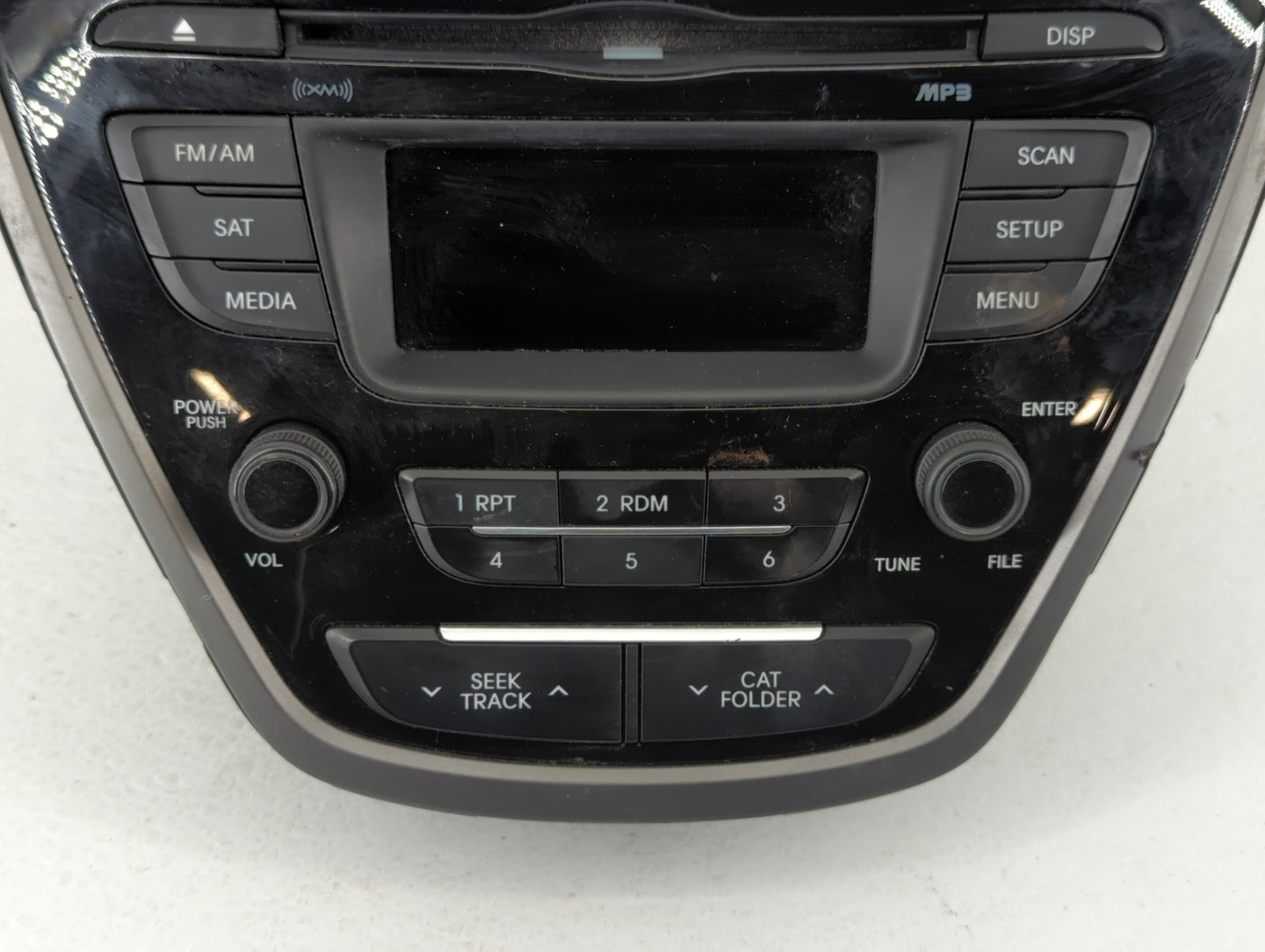 2014-2016 Hyundai Elantra Am Fm Cd Player Radio Receiver - Oemusedautoparts1.com