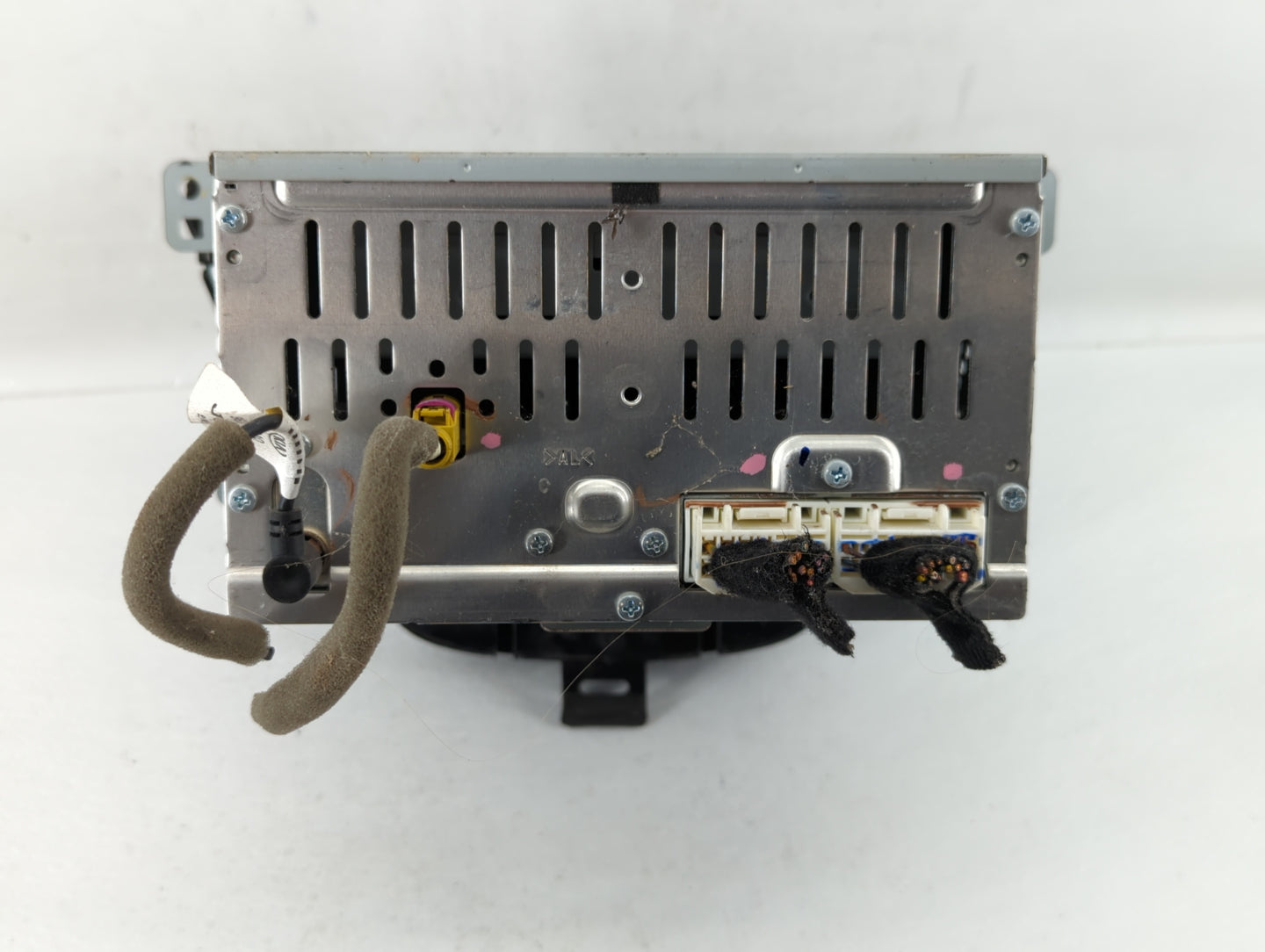 2014-2016 Hyundai Elantra Am Fm Cd Player Radio Receiver - Oemusedautoparts1.com
