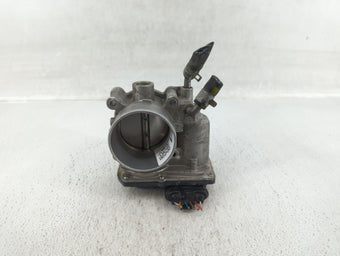 compare product 2011-2020 Hyundai Elantra Throttle Body P/N:35100-2E710 35100-2E000 Fits OEM Used Auto Parts
