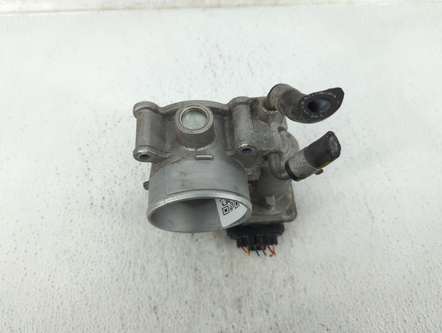 2011-2020 Hyundai Elantra Throttle Body P/N:35100-2E710 35100-2E000 Fits OEM Used Auto Parts - Oemusedautoparts1.com