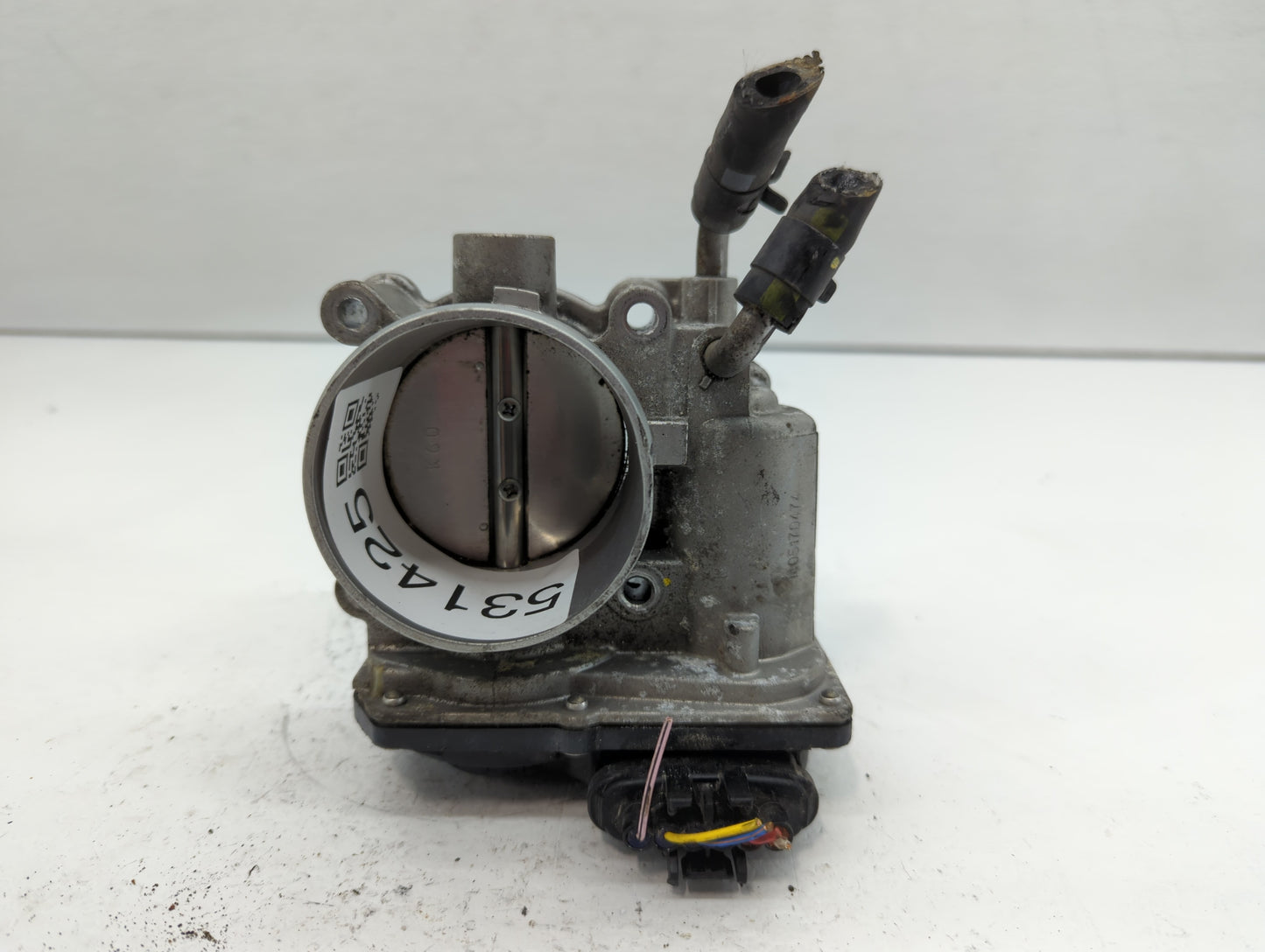 2011-2020 Hyundai Elantra Throttle Body P/N:35100-2E000 Fits Fits 2011 2012 2013 2014 2015 2016 2017 2018 2019 2020 2021 OEM