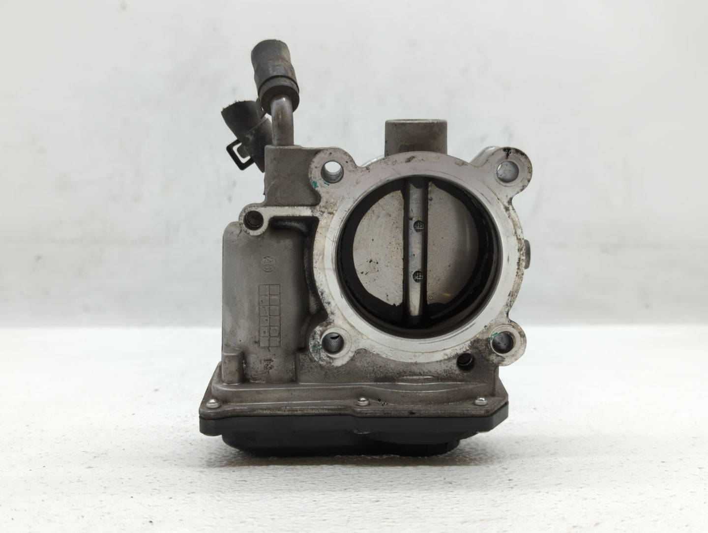 2011-2020 Hyundai Elantra Throttle Body P/N:75100-2E000 Fits Fits 2011 2012 2013 2014 2015 2016 2017 2018 2019 2020 2021 OEM