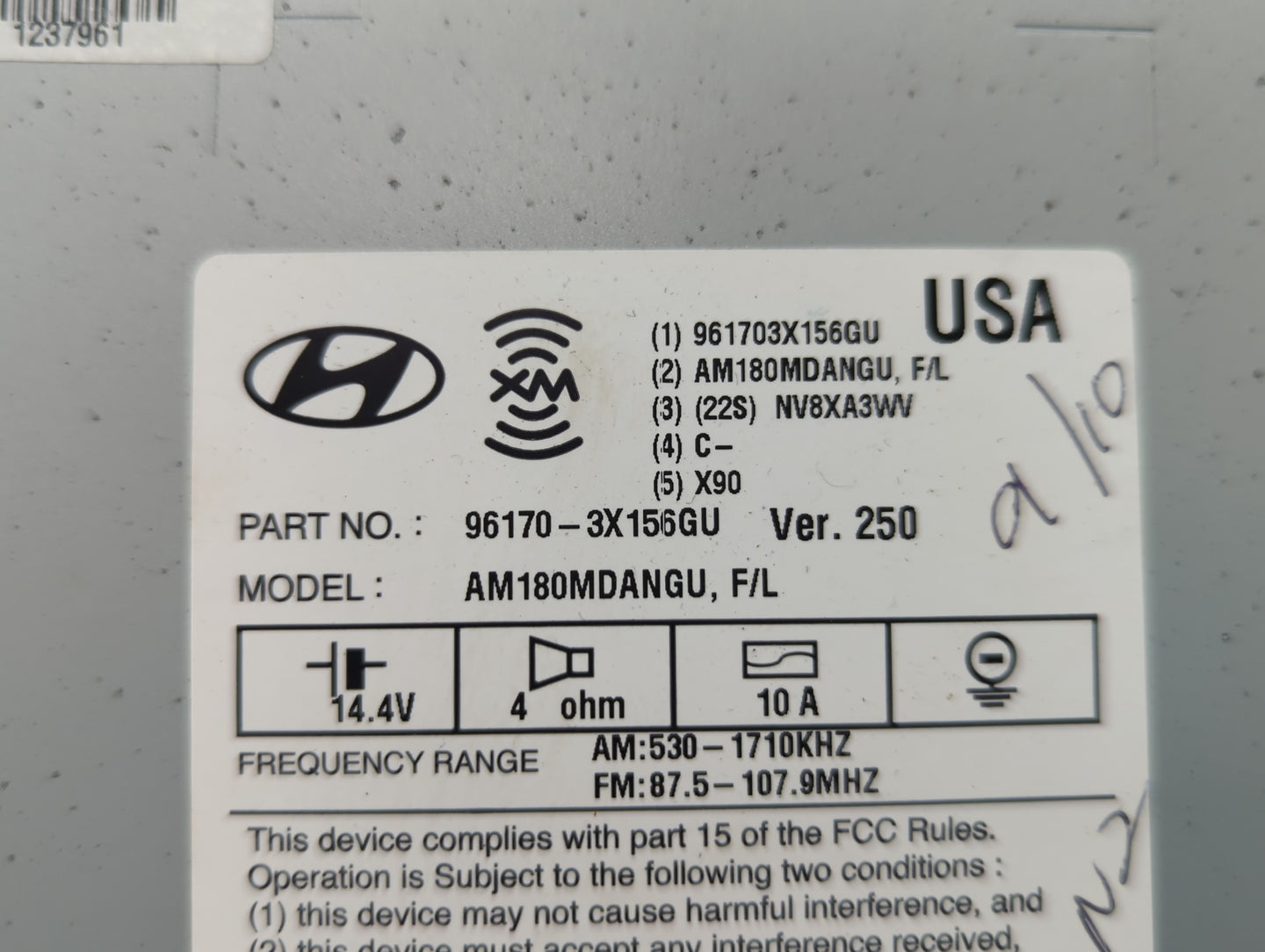 2014-2016 Hyundai Elantra Am Fm Cd Player Radio Receiver - Oemusedautoparts1.com