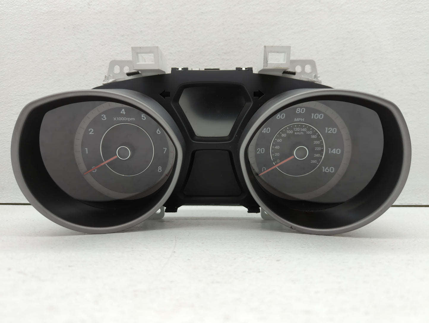 2014-2016 Hyundai Elantra Instrument Cluster Speedometer Gauges P/N:94004-3X210 Miles: Fits Fits 2014 2015 2016 OEM Used Aut