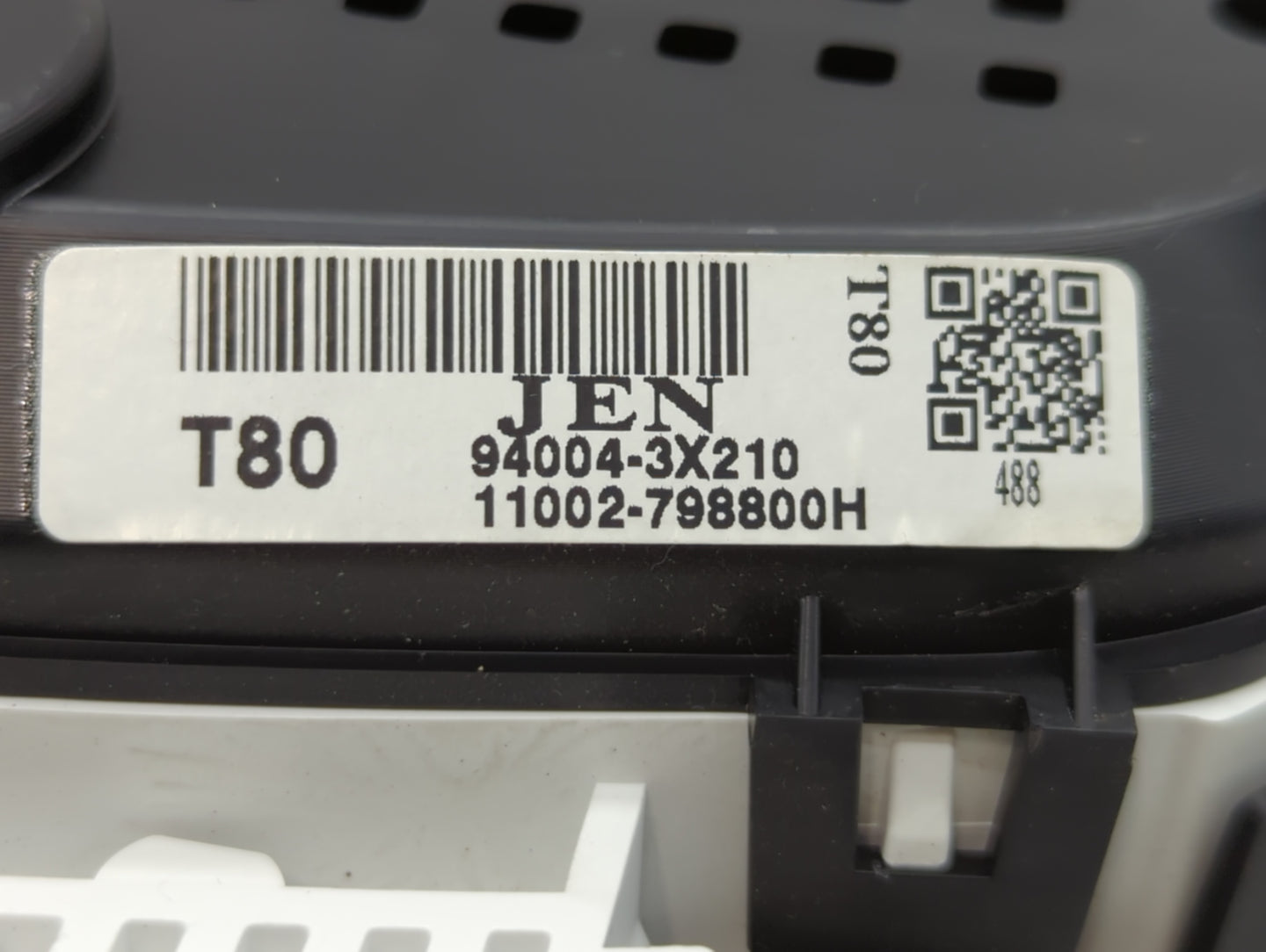 2014-2016 Hyundai Elantra Instrument Cluster Speedometer Gauges P/N:94004-3X210 Miles: Fits Fits 2014 2015 2016 OEM Used Aut