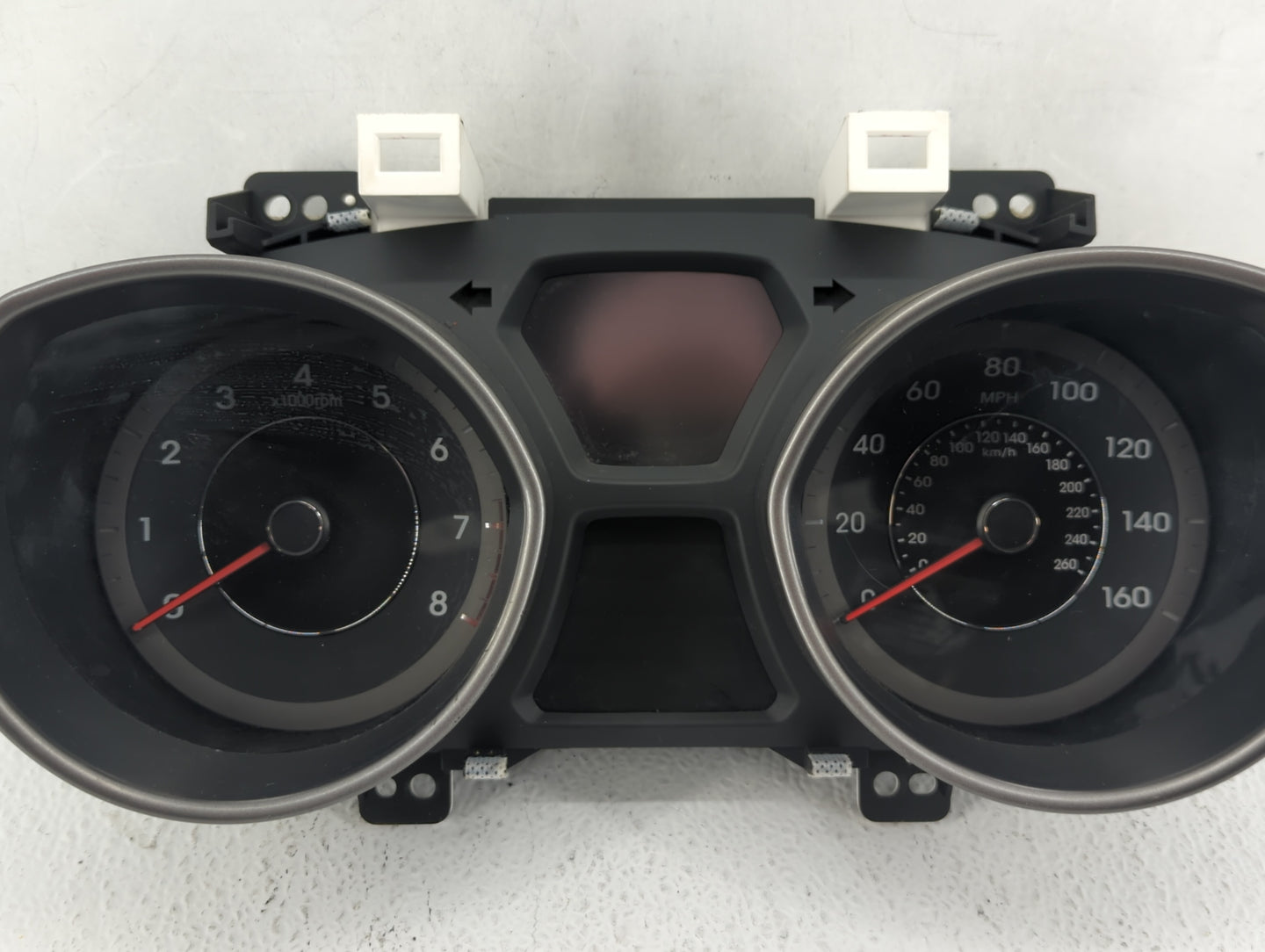 2014-2016 Hyundai Elantra Instrument Cluster Speedometer Gauges P/N:94004-3Y010 Fits Fits 2014 2015 2016 OEM Used Auto Parts