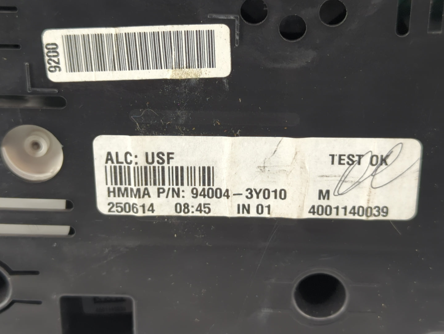 2014-2016 Hyundai Elantra Instrument Cluster Speedometer Gauges P/N:94004-3Y010 Fits Fits 2014 2015 2016 OEM Used Auto Parts