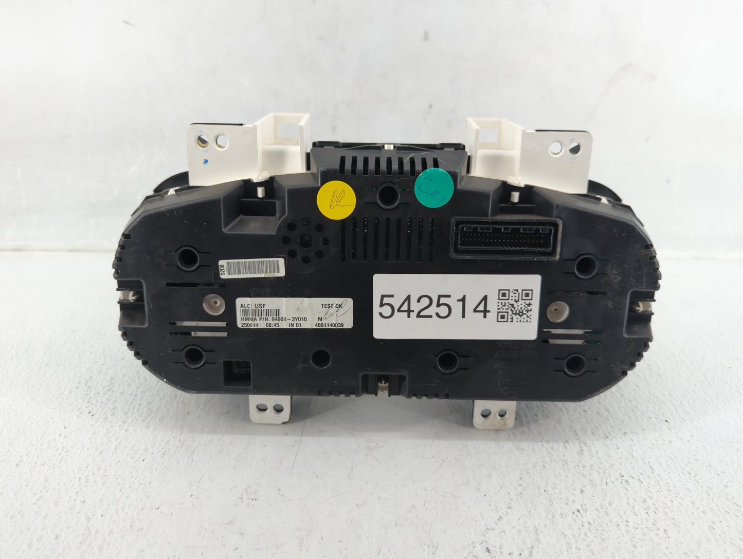 2014-2016 Hyundai Elantra Instrument Cluster Speedometer Gauges P/N:94004-3Y010 Fits Fits 2014 2015 2016 OEM Used Auto Parts