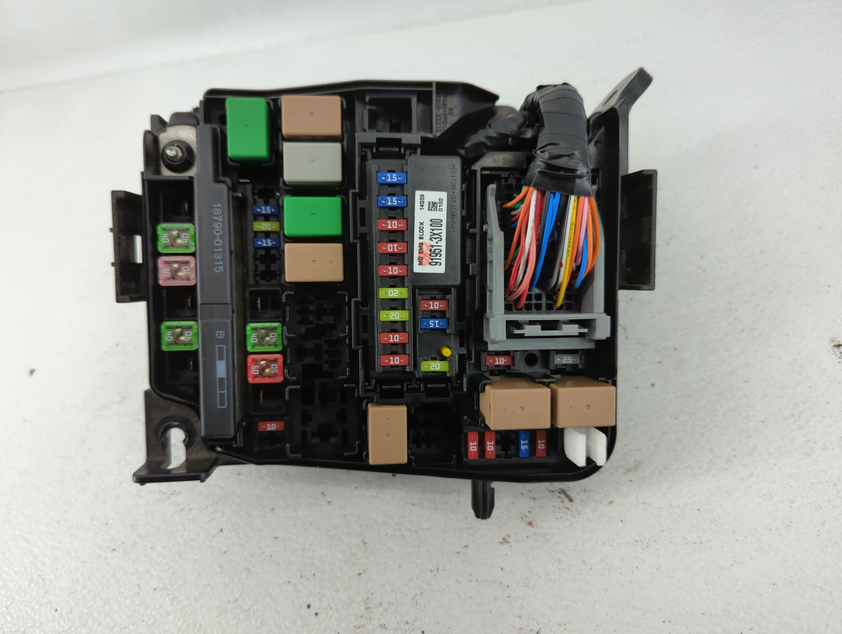 2014-2016 Hyundai Elantra Fusebox Fuse Box Panel Relay Module P/N:91265-3X060 Fits Fits 2014 2015 2016 OEM Used Auto Parts -
