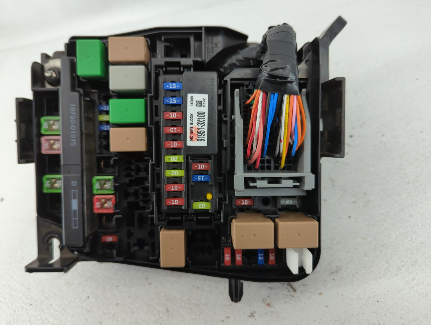 2014-2016 Hyundai Elantra Fusebox Fuse Box Panel Relay Module P/N:91265-3X060 Fits Fits 2014 2015 2016 OEM Used Auto Parts -
