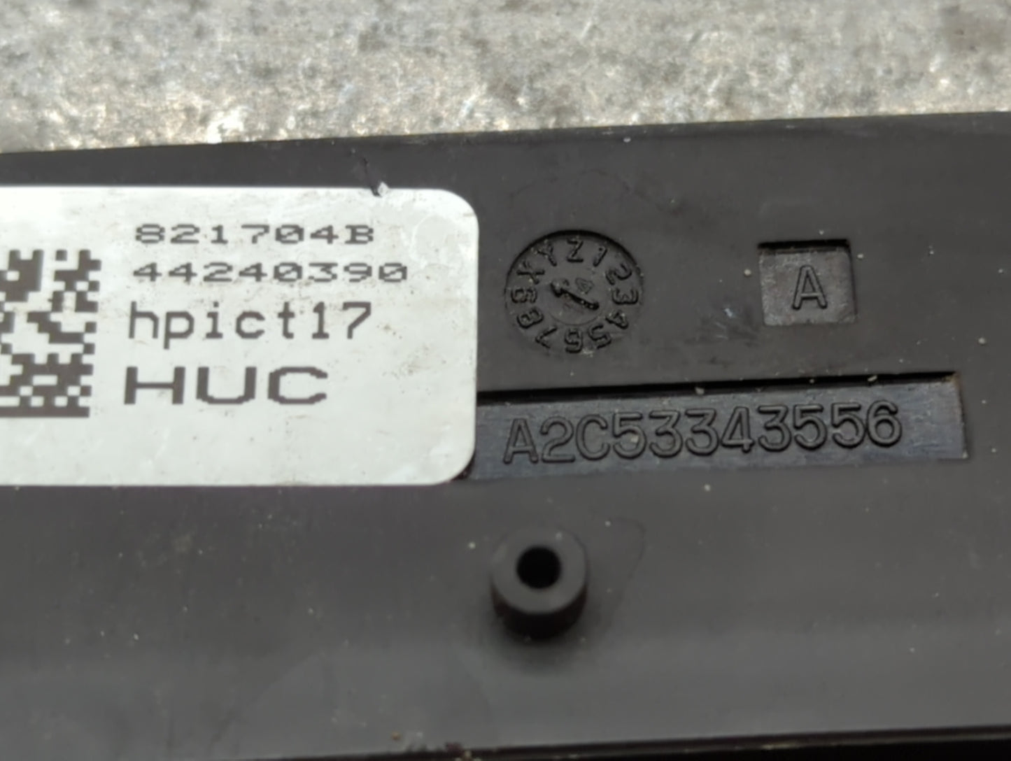 2015 Hyundai Elantra PCM Engine Control Computer ECU ECM PCU OEM P/N:39102-2EMW5 Fits OEM Used Auto Parts - Oemusedautoparts