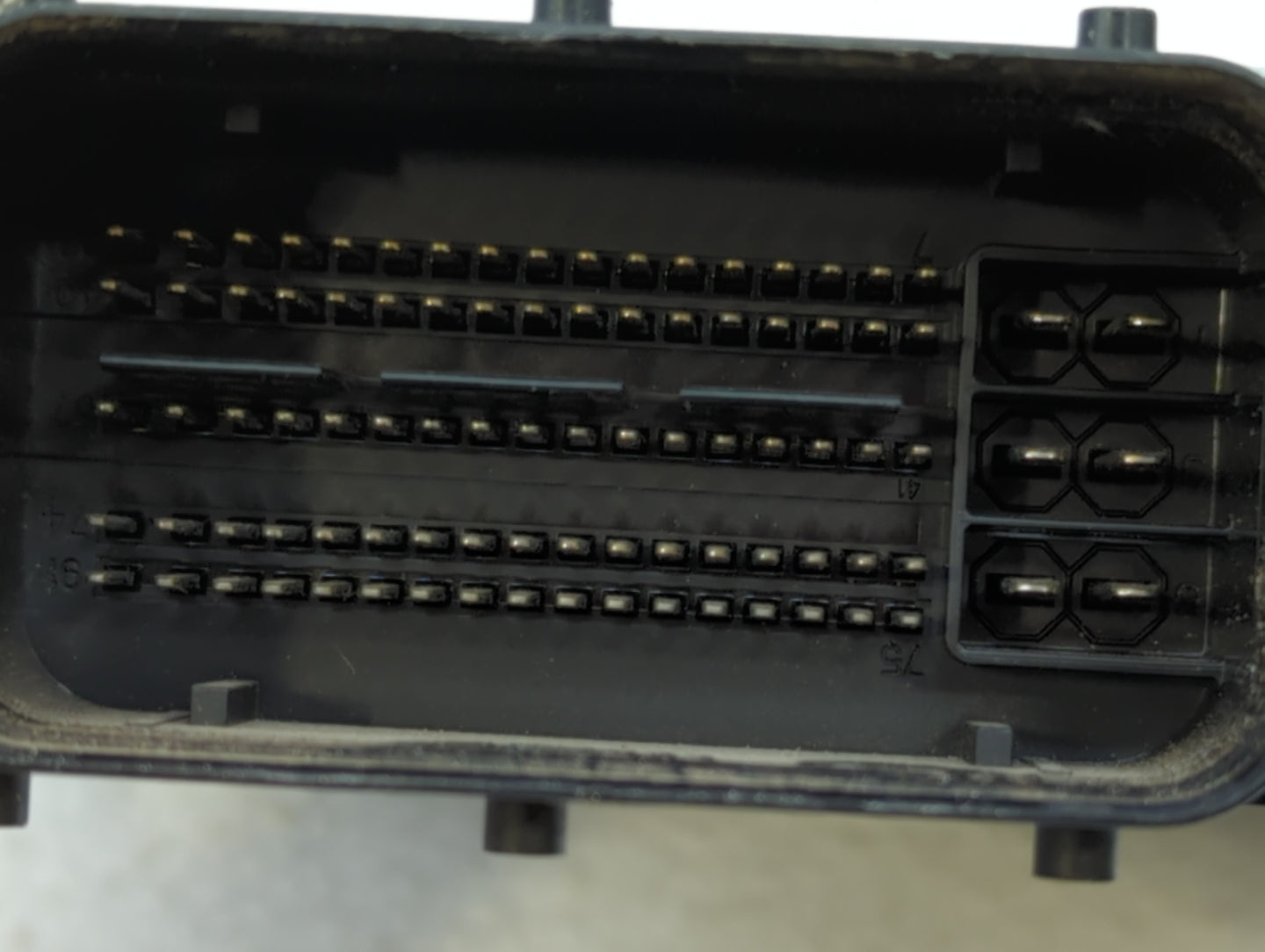 2015 Hyundai Elantra PCM Engine Control Computer ECU ECM PCU OEM P/N:39102-2EMW5 Fits OEM Used Auto Parts - Oemusedautoparts