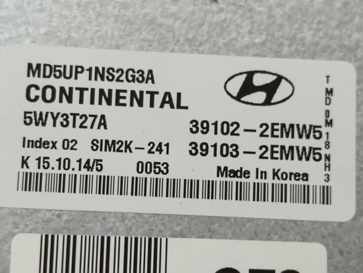2015 Hyundai Elantra PCM Engine Control Computer ECU ECM PCU OEM P/N:39103-2EMW5 39102-2EMW5 Fits OEM Used Auto Parts - Oemu