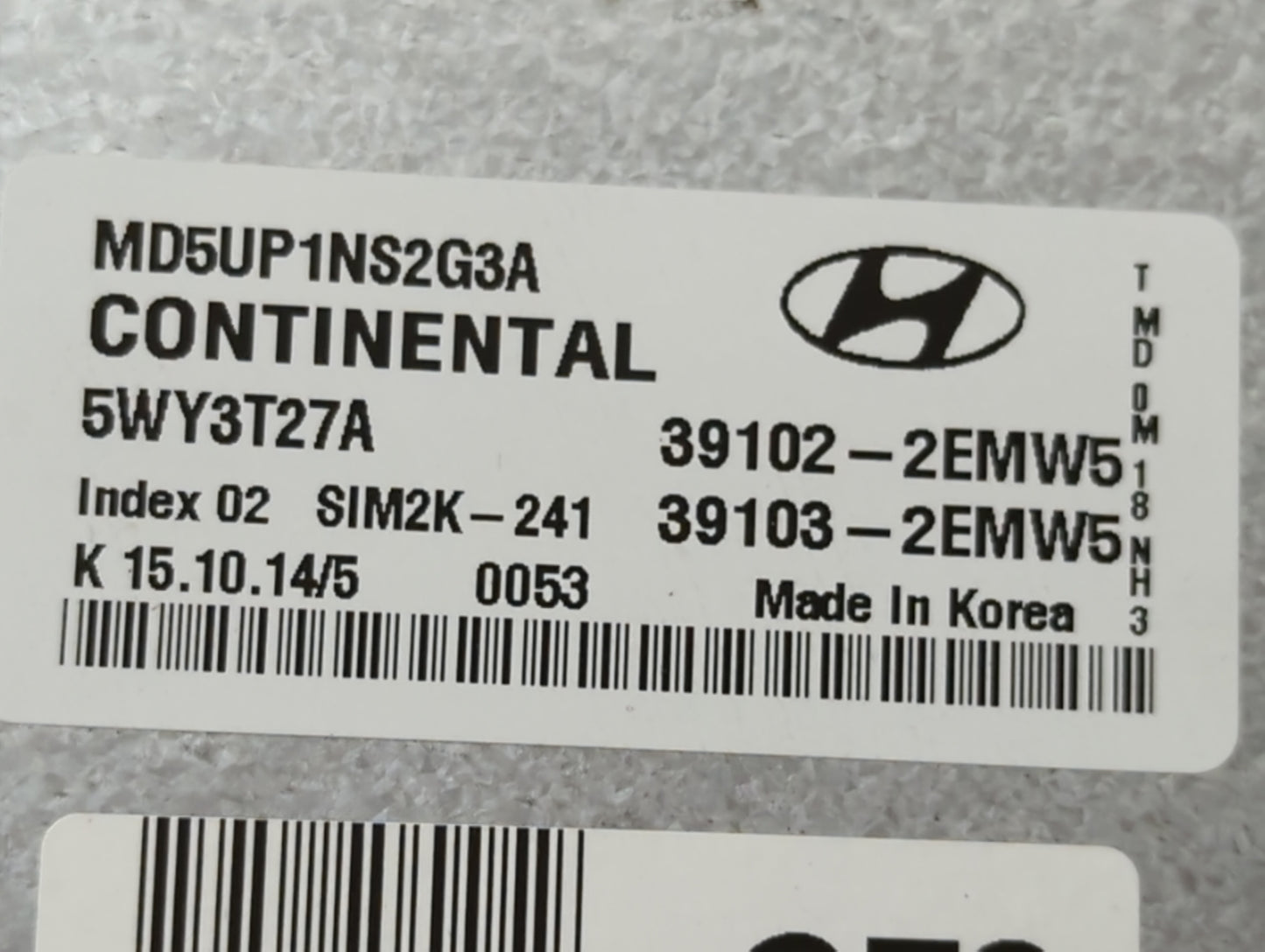 2015 Hyundai Elantra PCM Engine Control Computer ECU ECM PCU OEM P/N:39103-2EMW5 39102-2EMW5 Fits OEM Used Auto Parts - Oemu