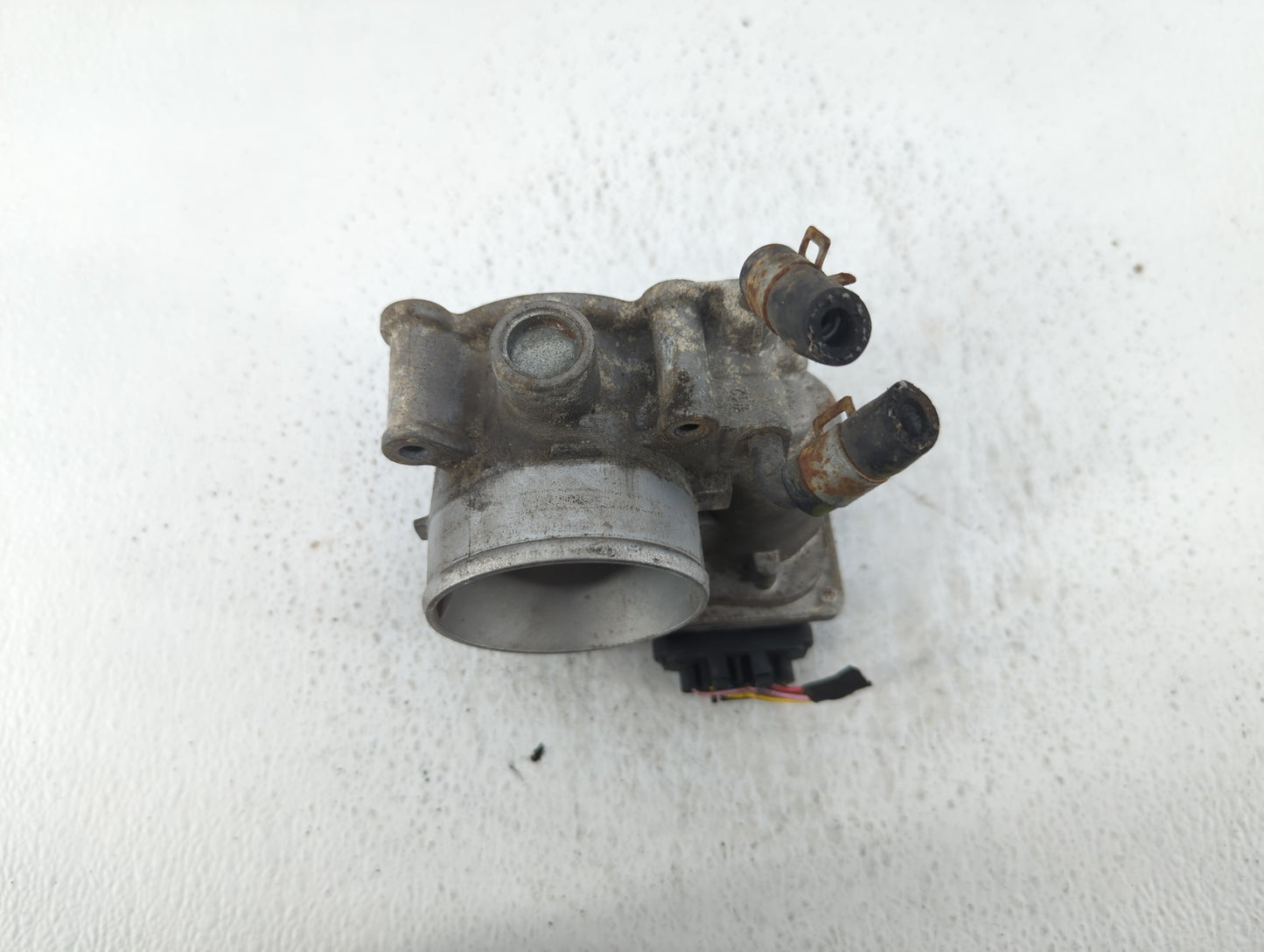 2011-2020 Hyundai Elantra Throttle Body P/N:35100-2E000 Fits Fits 2011 2012 2013 2014 2015 2016 2017 2018 2019 2020 2021 OEM