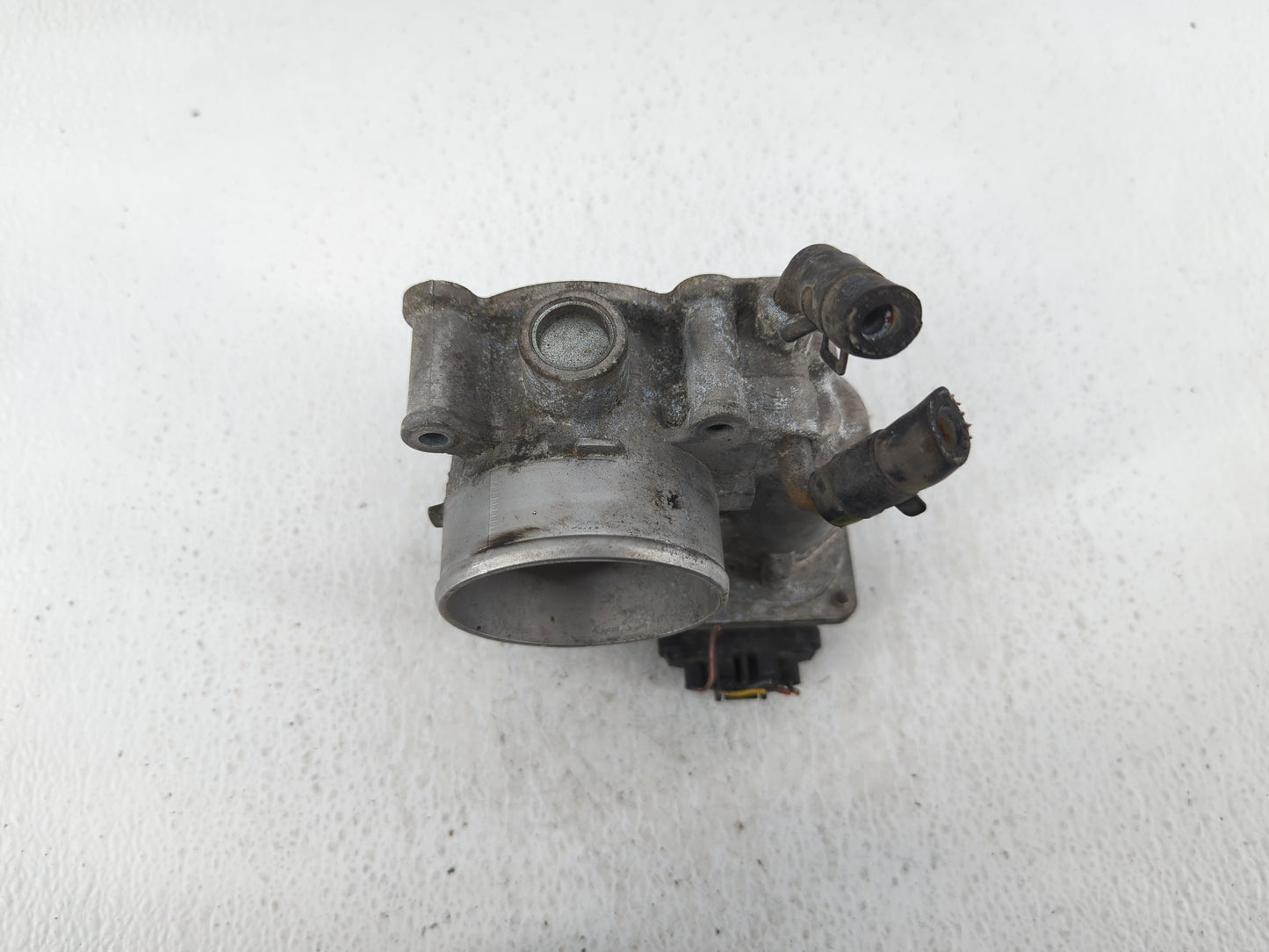2011-2020 Hyundai Elantra Throttle Body P/N:35100-2E000 Fits Fits 2011 2012 2013 2014 2015 2016 2017 2018 2019 2020 2021 OEM