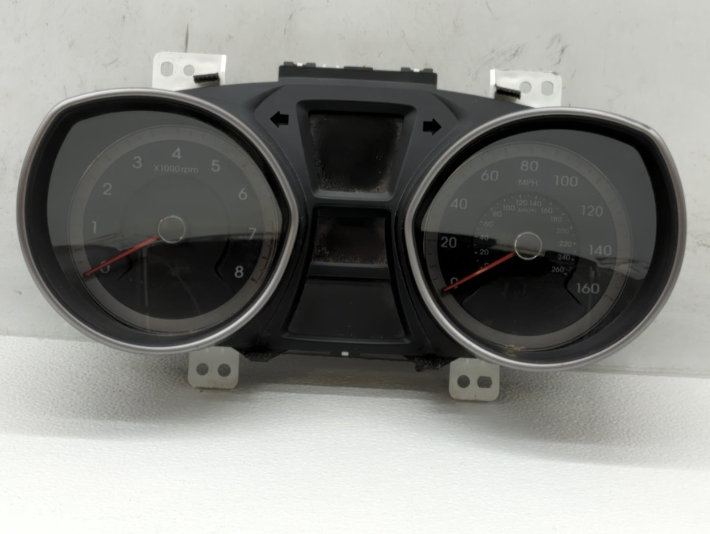 2013-2015 Hyundai Elantra Instrument Cluster Speedometer Gauges P/N:94053-A5511 Fits Fits 2013 2014 2015 OEM Used Auto Parts
