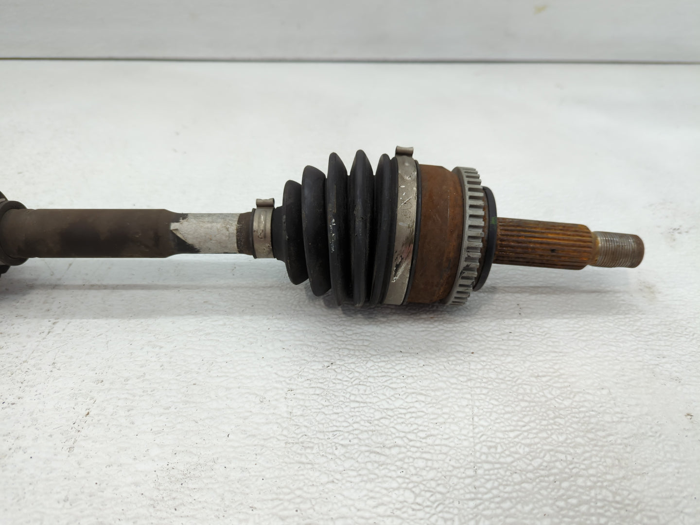 2011-2016 Hyundai Elantra Axle Shaft Front Driver Cv C/v - Oemusedautoparts1.com