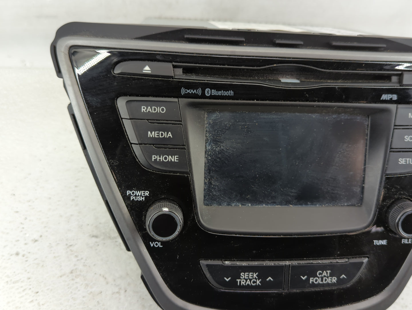 2014-2016 Hyundai Elantra Am Fm Cd Player Radio Receiver - Oemusedautoparts1.com