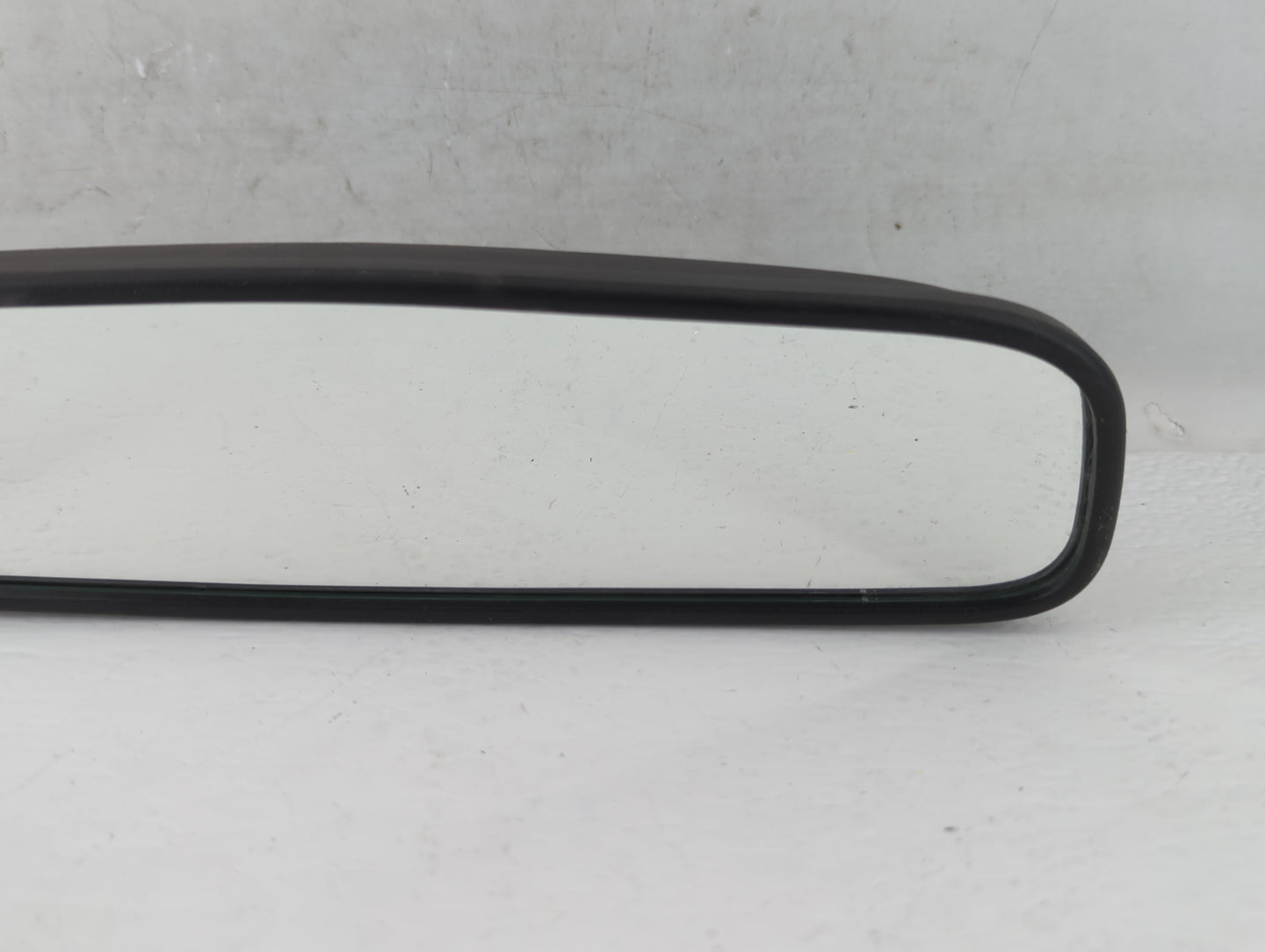 2011-2020 Hyundai Elantra Interior Rear View Mirror Replacement OEM P/N:E4012143 Fits OEM Used Auto Parts - Oemusedautoparts