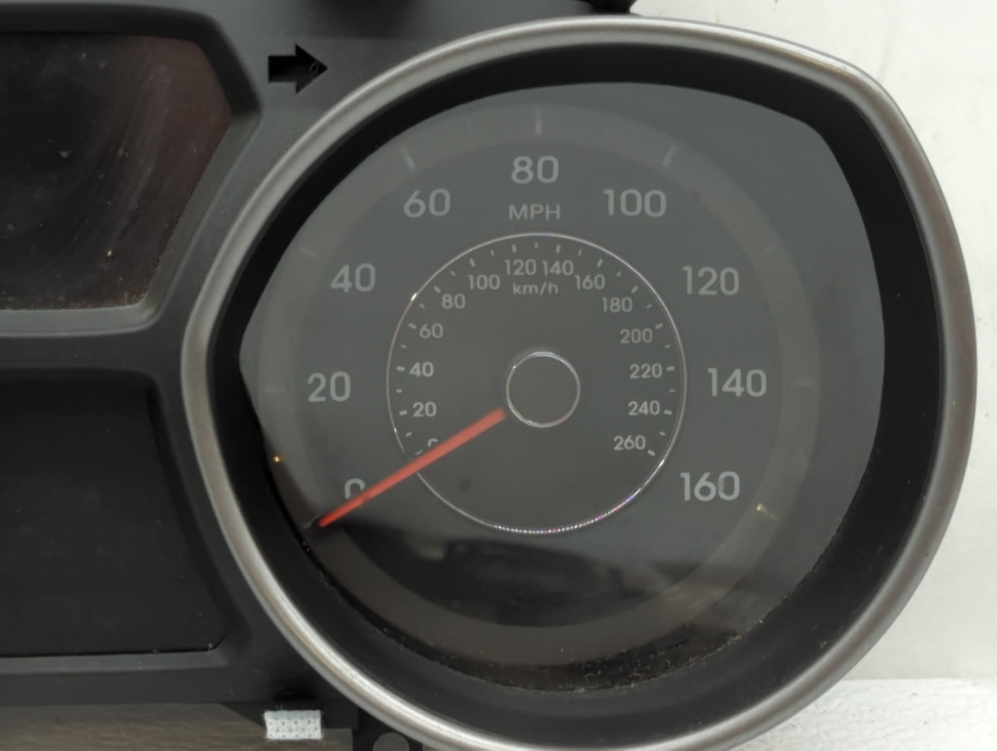2014-2016 Hyundai Elantra Instrument Cluster Speedometer Gauges P/N:94004-3Y010 Fits Fits 2014 2015 2016 OEM Used Auto Parts