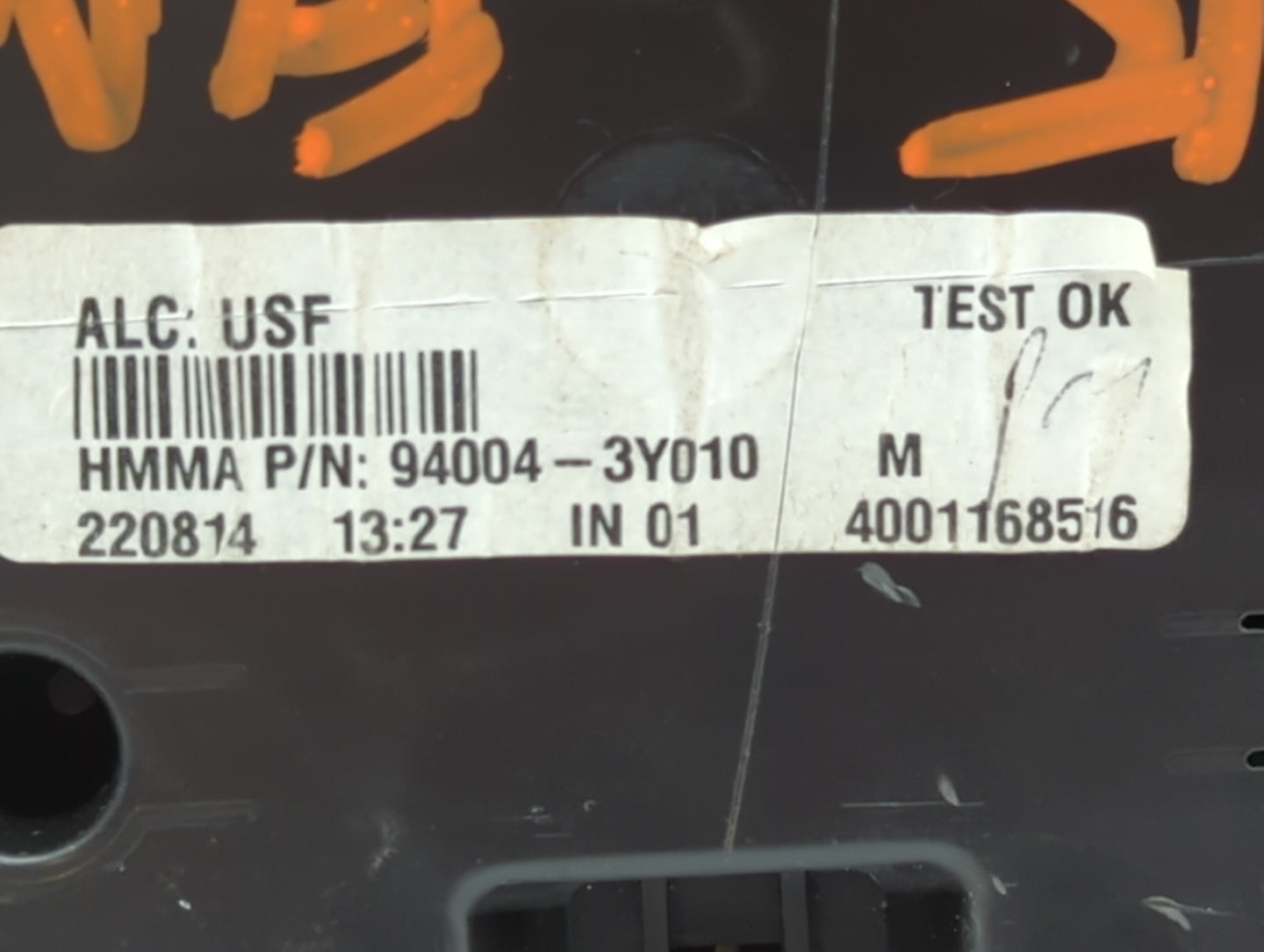 2014-2016 Hyundai Elantra Instrument Cluster Speedometer Gauges P/N:94004-3Y010 Fits Fits 2014 2015 2016 OEM Used Auto Parts