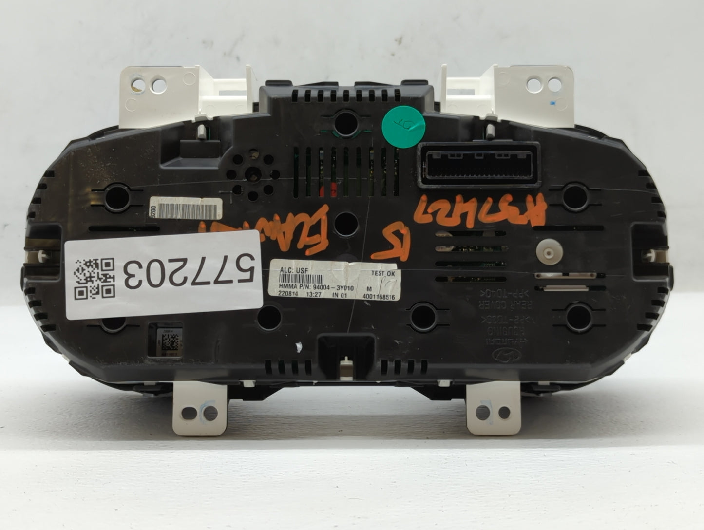 2014-2016 Hyundai Elantra Instrument Cluster Speedometer Gauges P/N:94004-3Y010 Fits Fits 2014 2015 2016 OEM Used Auto Parts