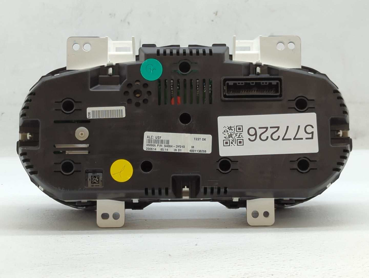 2014-2016 Hyundai Elantra Instrument Cluster Speedometer Gauges P/N:94004-3Y010 Fits Fits 2014 2015 2016 OEM Used Auto Parts