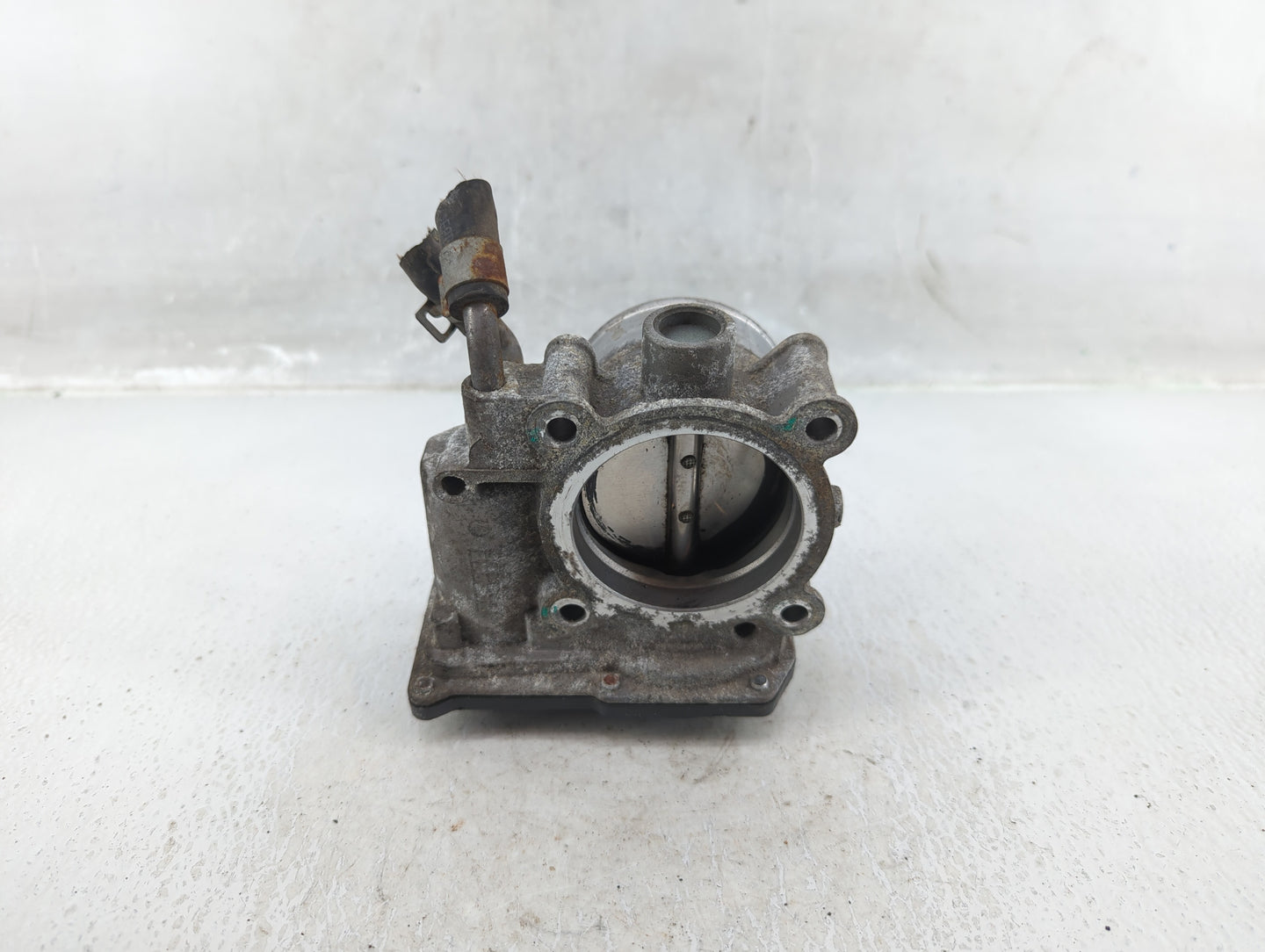 2011-2020 Hyundai Elantra Throttle Body P/N:35100-2E000 Fits Fits 2011 2012 2013 2014 2015 2016 2017 2018 2019 2020 2021 OEM