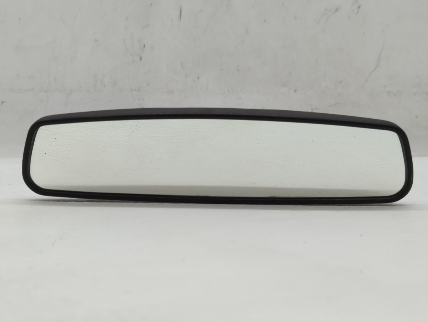 2013-2020 Hyundai Elantra Interior Rear View Mirror Replacement OEM P/N:E8011083 Fits OEM Used Auto Parts - Oemusedautoparts