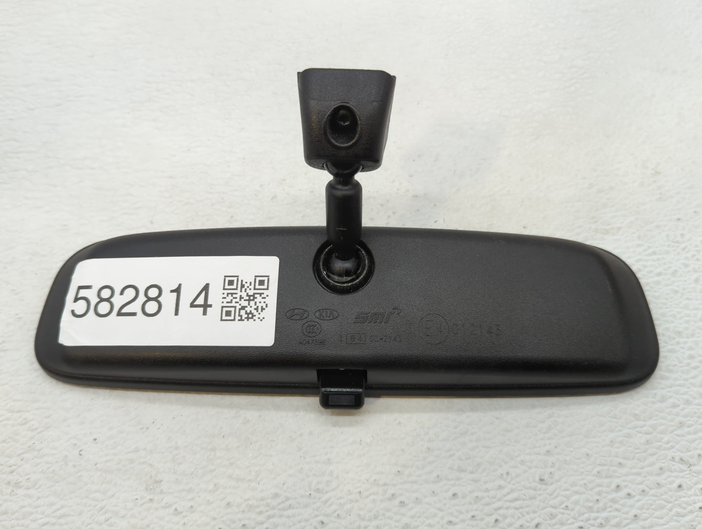 2013-2020 Hyundai Elantra Interior Rear View Mirror Replacement OEM P/N:E4012143 Fits OEM Used Auto Parts - Oemusedautoparts