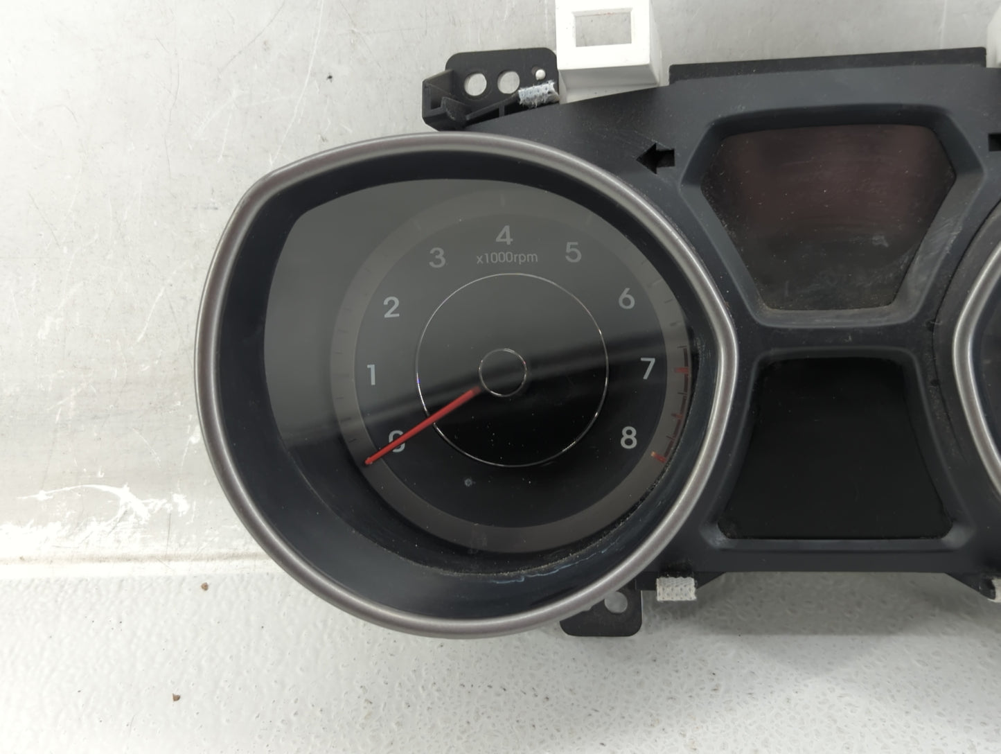 2014-2016 Hyundai Elantra Instrument Cluster Speedometer Gauges P/N:94004-3Y010 Fits Fits 2014 2015 2016 OEM Used Auto Parts