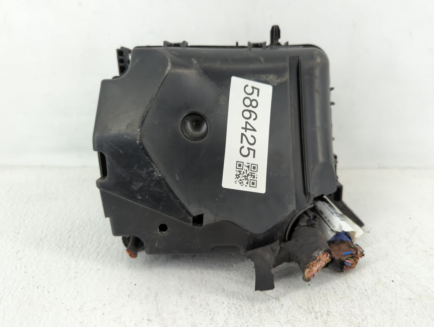 2014-2016 Hyundai Elantra Fusebox Fuse Box Panel Relay Module P/N:91951-3X710 Fits Fits 2014 2015 2016 OEM Used Auto Parts -