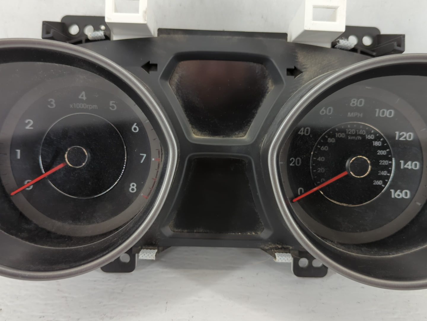 2014-2016 Hyundai Elantra Instrument Cluster Speedometer Gauges P/N:94004-3Y010 Fits Fits 2014 2015 2016 OEM Used Auto Parts